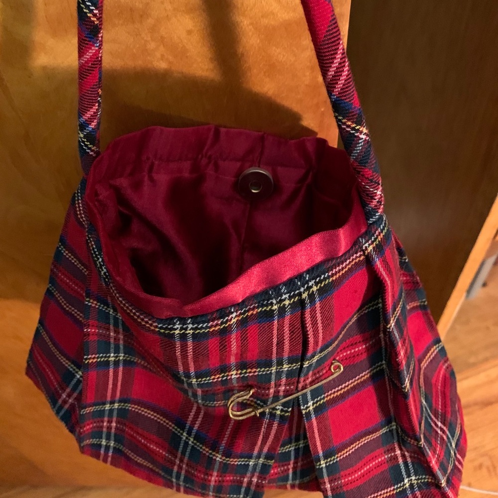 Purse - Picture 2 of 3